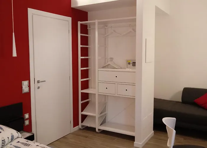 Travel House